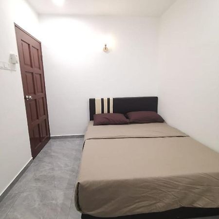 Wellson Home Ipoh 56 10Px 全新链接式民宿有两间 Buitenkant foto
